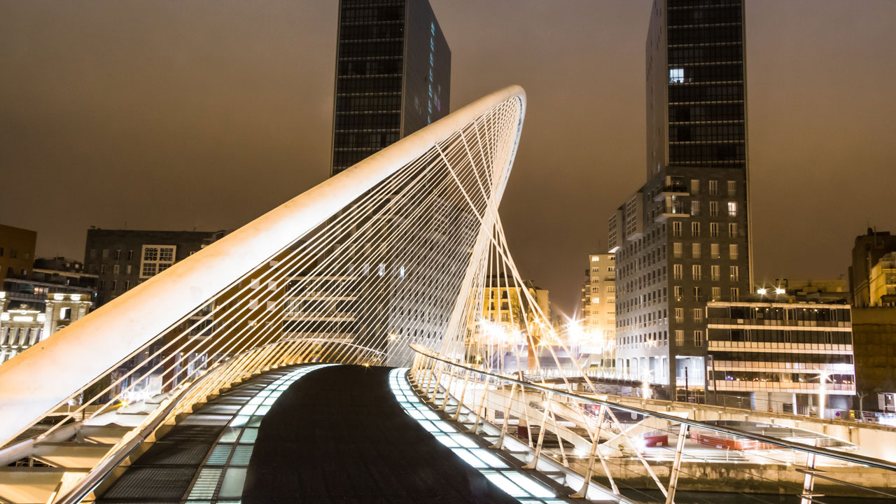 Puente Zubizuri Puente Zubizuri