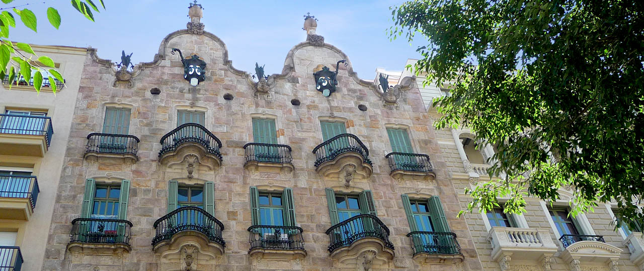 Gaudi And Barcelona Spain Info In English