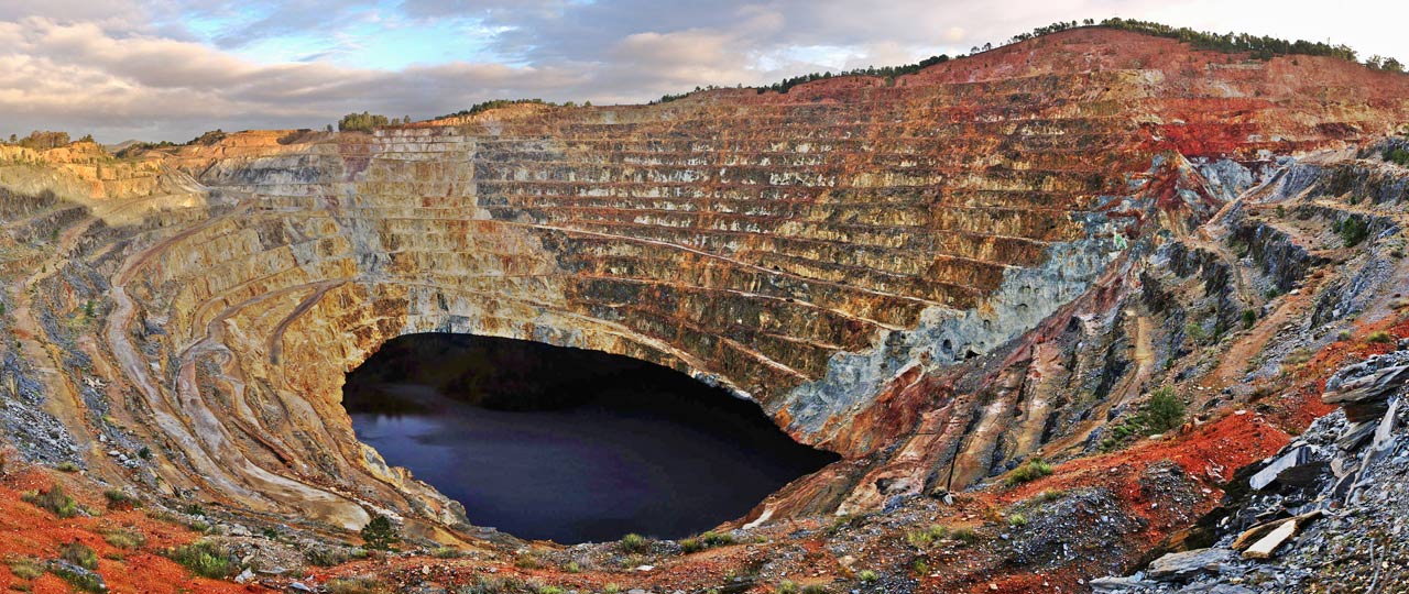 Corta Atalaya, Mines of Riotinto in Huelva Corta Atalaya, Mines of Riotinto in Huelva