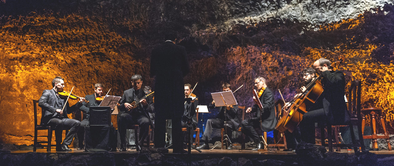 Concerto nella Grotta dei Verdes, a Lanzarote Concerto nella Grotta dei Verdes, a Lanzarote